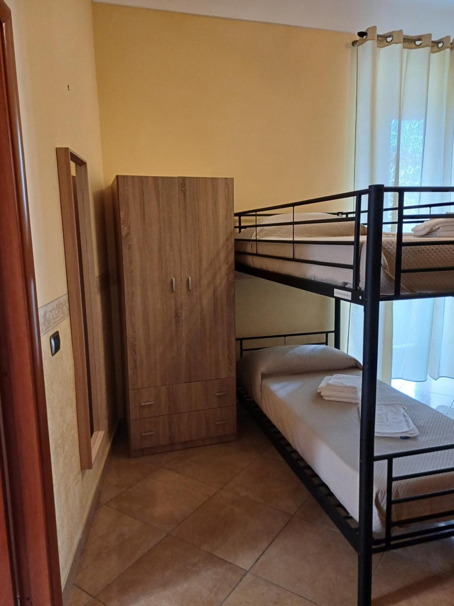 Ostello Napoli Town Екстериор снимка